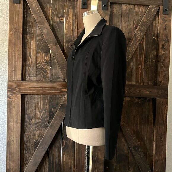 Max Mara black front zipper formal blazer jacket made Italy Sz- 8 - Picture 2 of 13